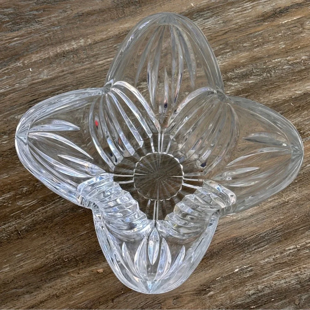 Mikasa San Larenz Crystal Glass Bowl Reamer Elegant Server Kitchenware‎